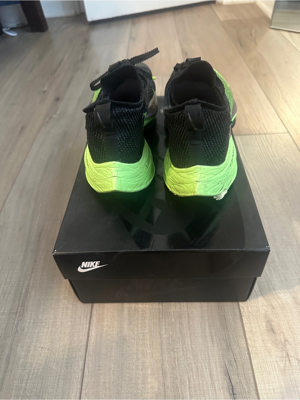 Nike Air Zoom Alphafly Next% - Picture 3 of 6